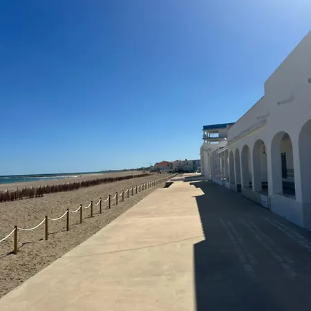 Moya - Seaview Апартаменты