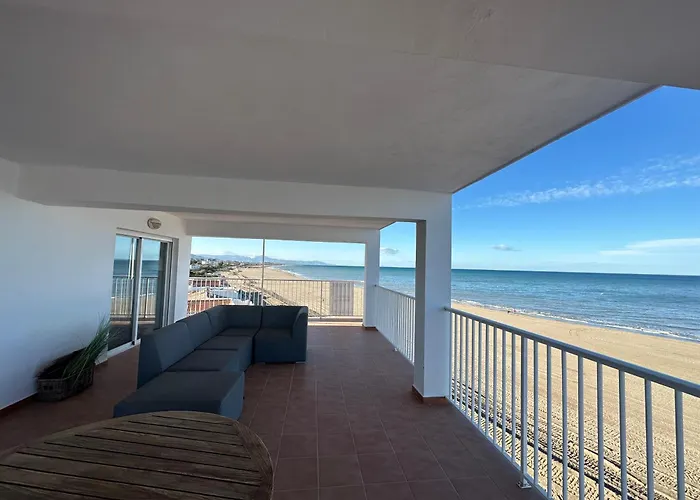 Moya - Seaview Apartamento